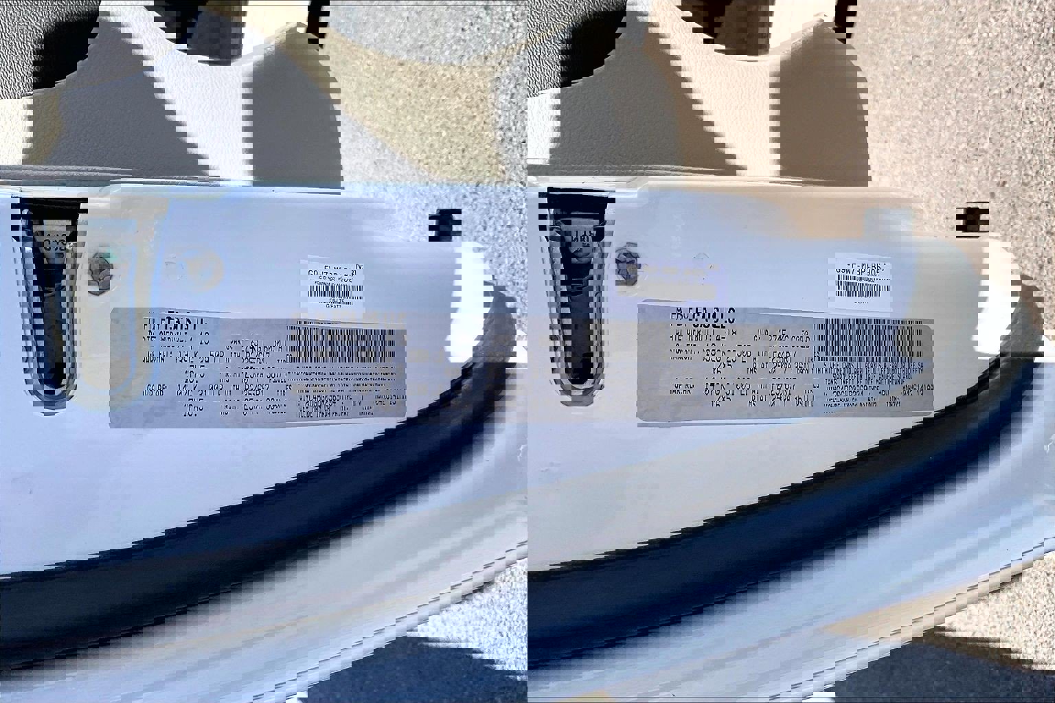 Used 2018 Dodge Grand Caravan SE w/ UConnect Hands-Free Group image 31