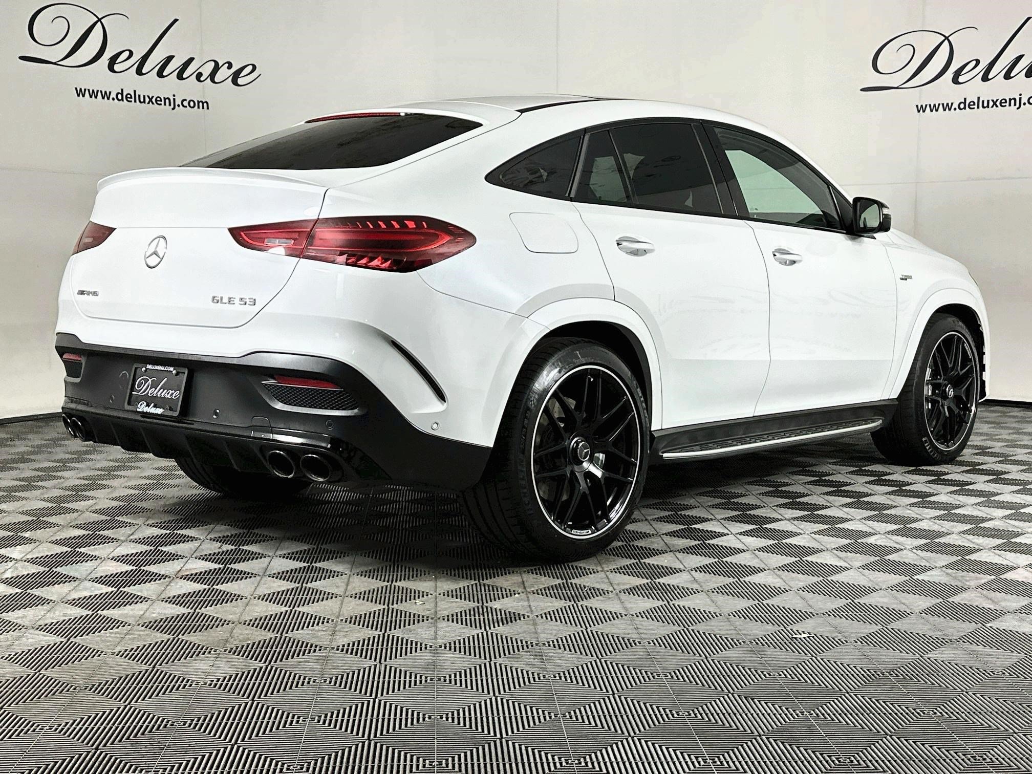 Used 2025 Mercedes-Benz GLE 53 AMG 4MATIC Coupe w/ Driver Assistance Package image 6