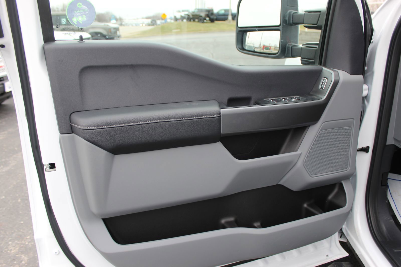 New 2026 Ford F350 XLT w/ FX4 Off-Road Package image 21