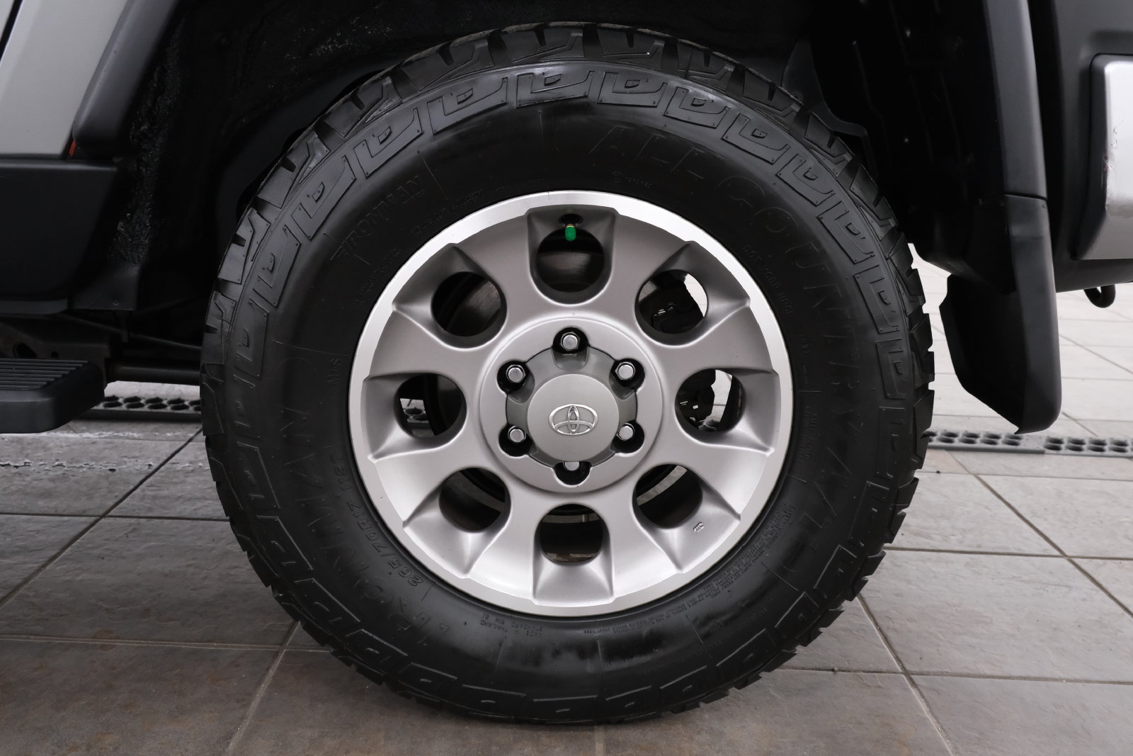 Used 2011 Toyota FJ Cruiser 4WD w/ Upgrade Pkg image 29