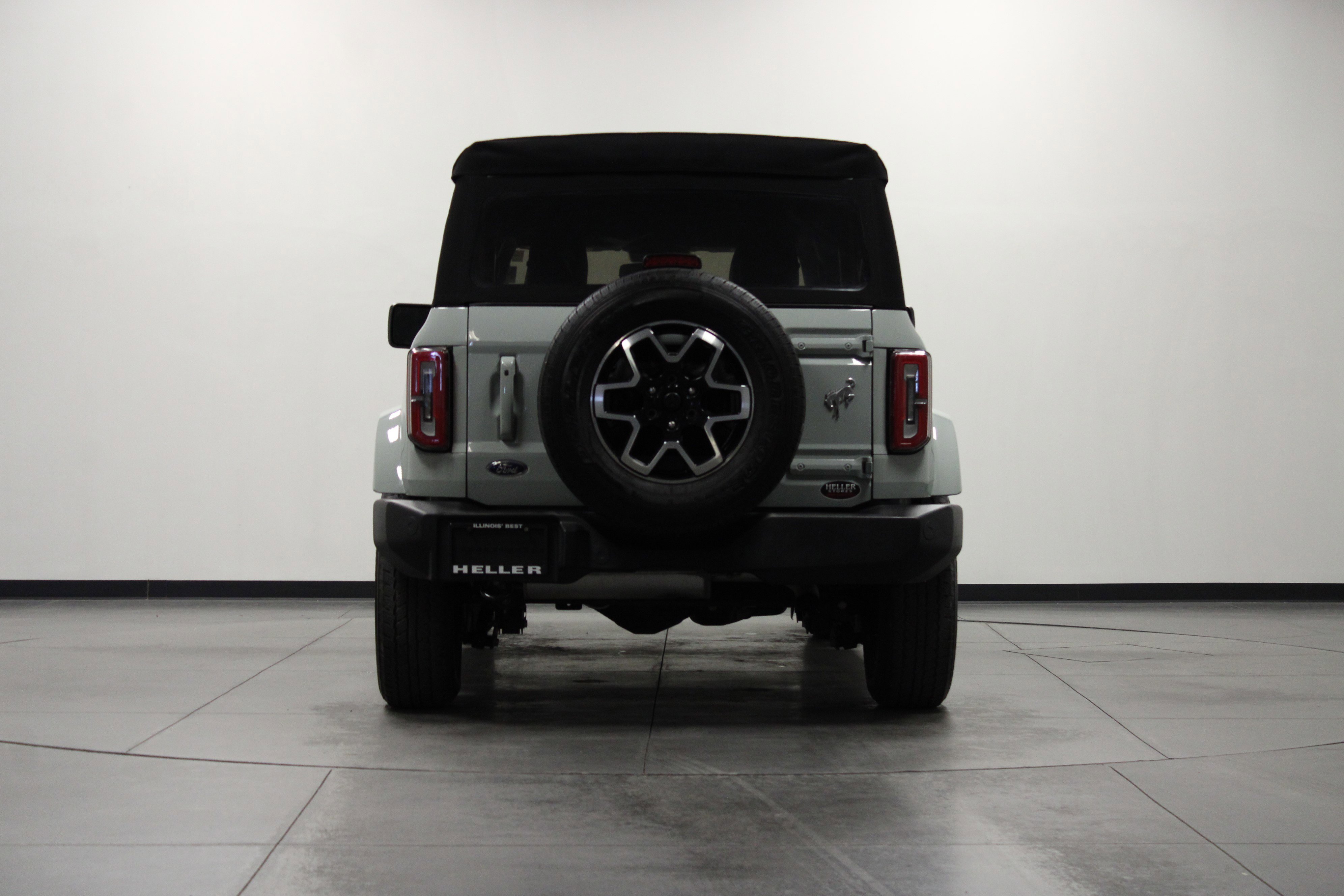 Used 2022 Ford Bronco Outer Banks image 5