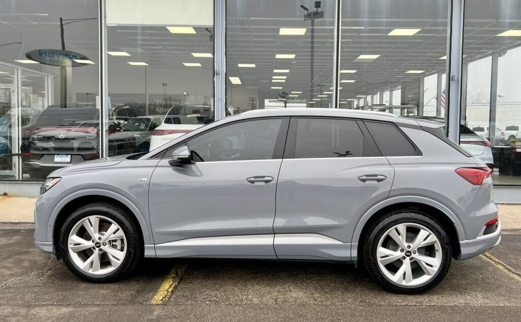 Used 2023 Audi Q4 e-tron Premium Plus w/ Premium Plus AWD/4WD image 35