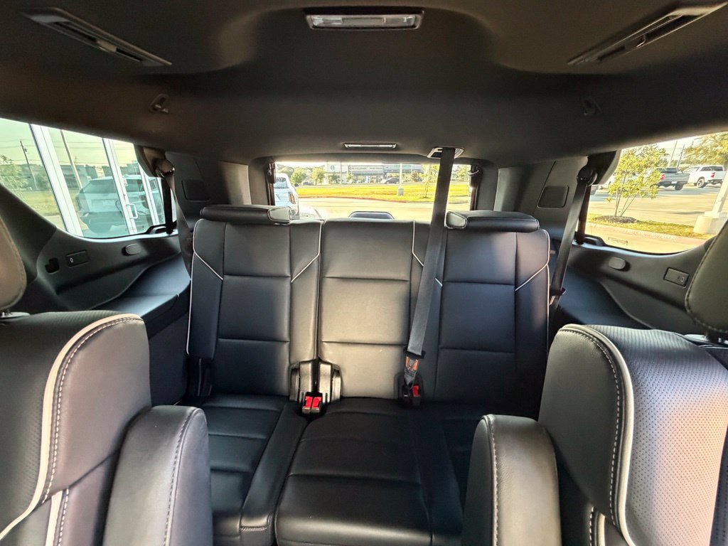 Used 2023 Cadillac Escalade Sport Platinum w/ LPO, ONYX Package AWD/4WD image 17