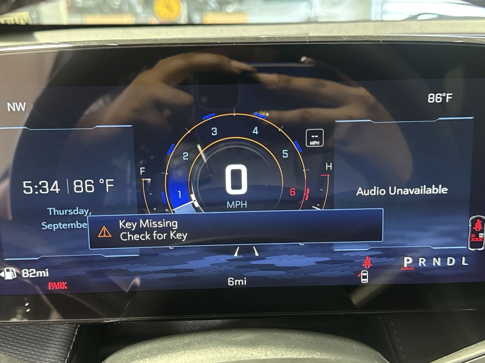 New 2027 Chevrolet Equinox LT w/ Convenience Package II FWD image 18