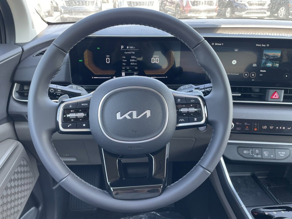 New 2026 Kia Carnival EX image 11