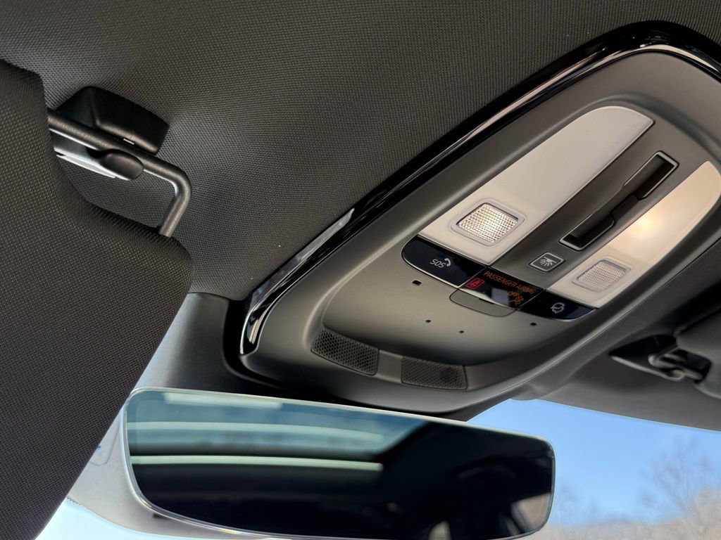 New 2026 Volvo XC90 B6 Plus w/ Protection Package Premier image 19