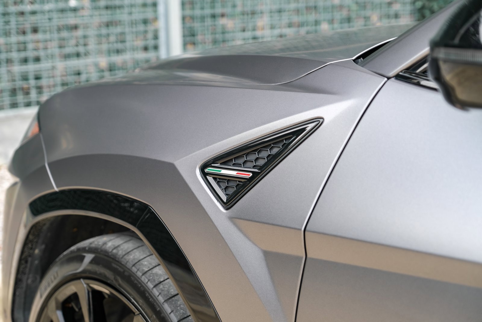 Used 2020 Lamborghini Urus image 52