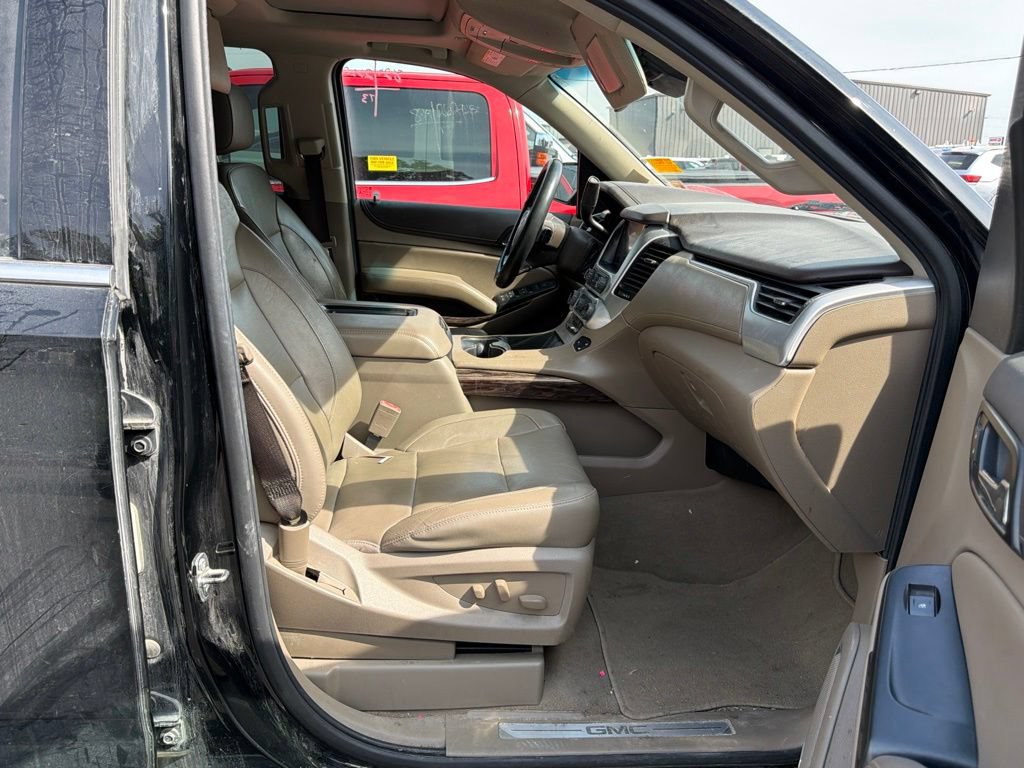 Used 2020 GMC Yukon SLT w/ Open Road Package AWD/4WD image 15