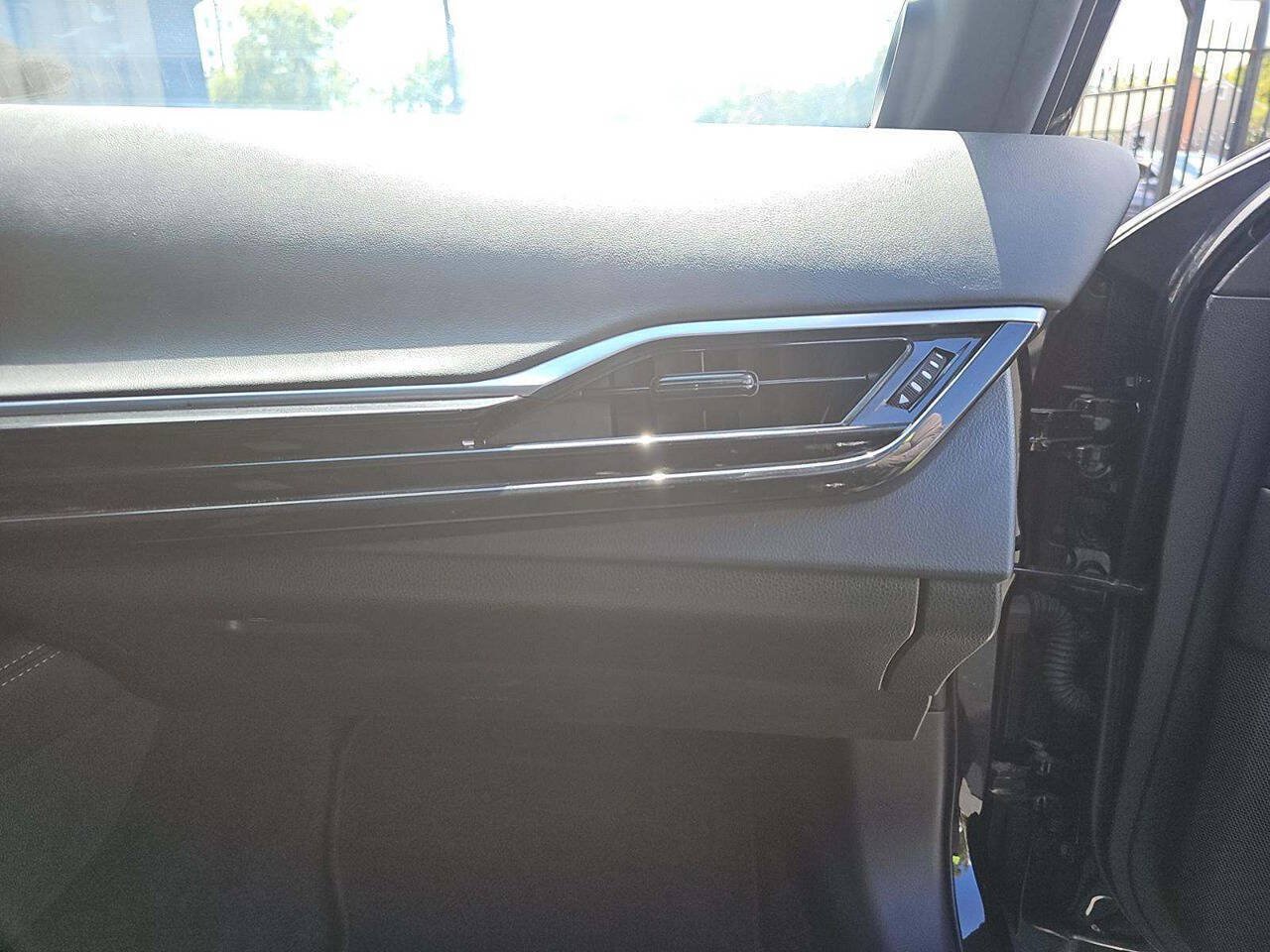Used 2023 Toyota Mirai w/ Toyota Teammate Package RWD image 11