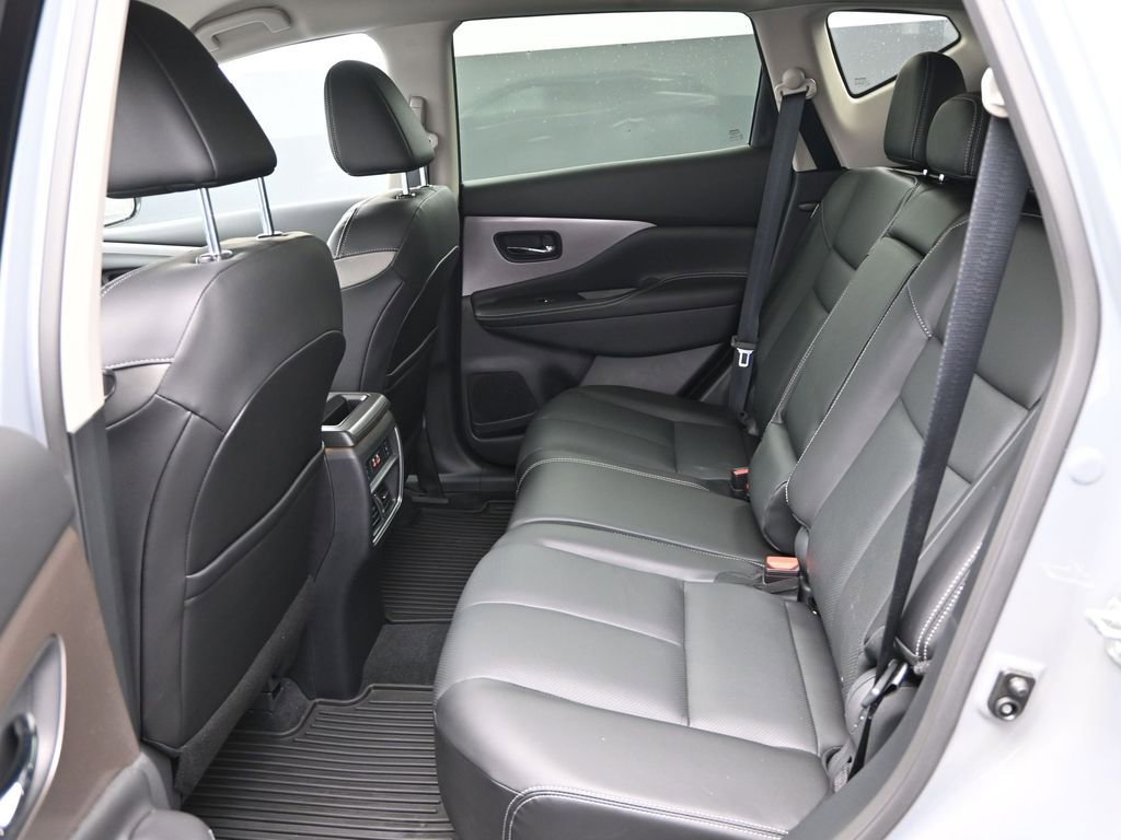 Used 2023 Nissan Murano SL w/ Cargo Package image 17