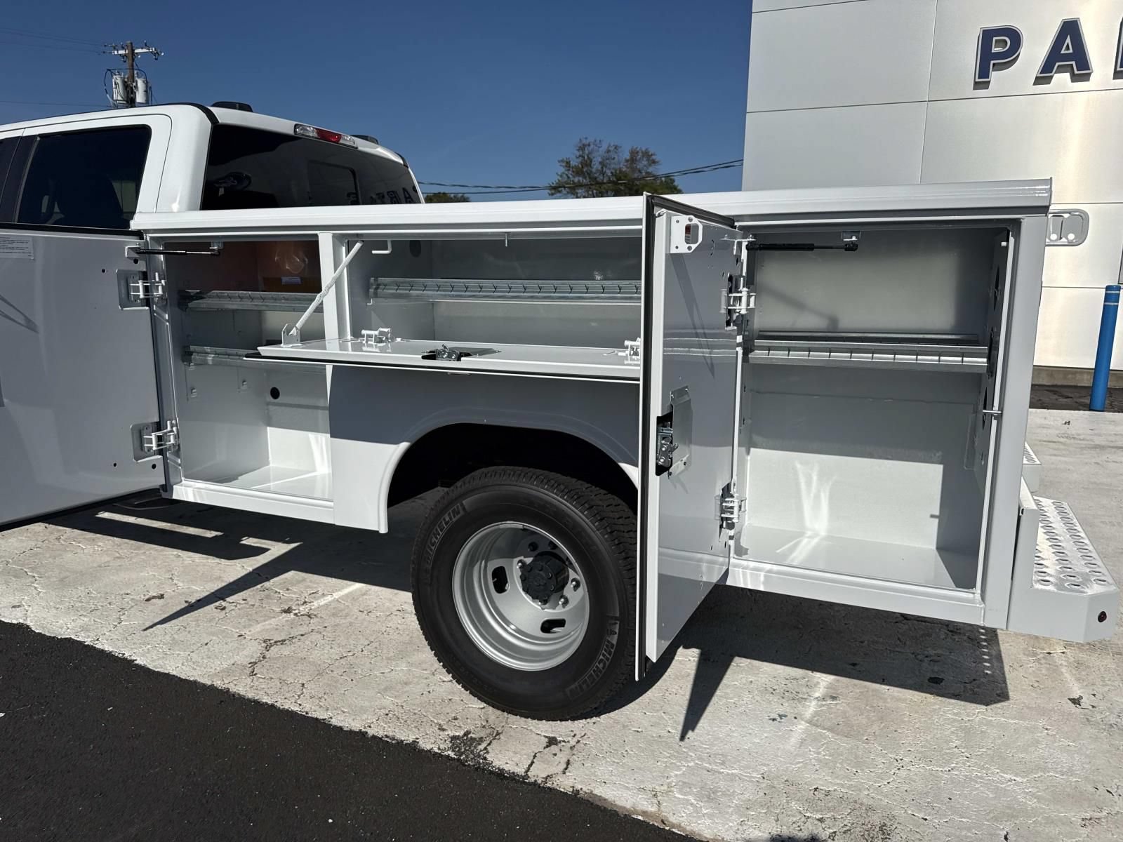 New 2026 Ford F350 XL w/ XL Chrome Package AWD/4WD image 12
