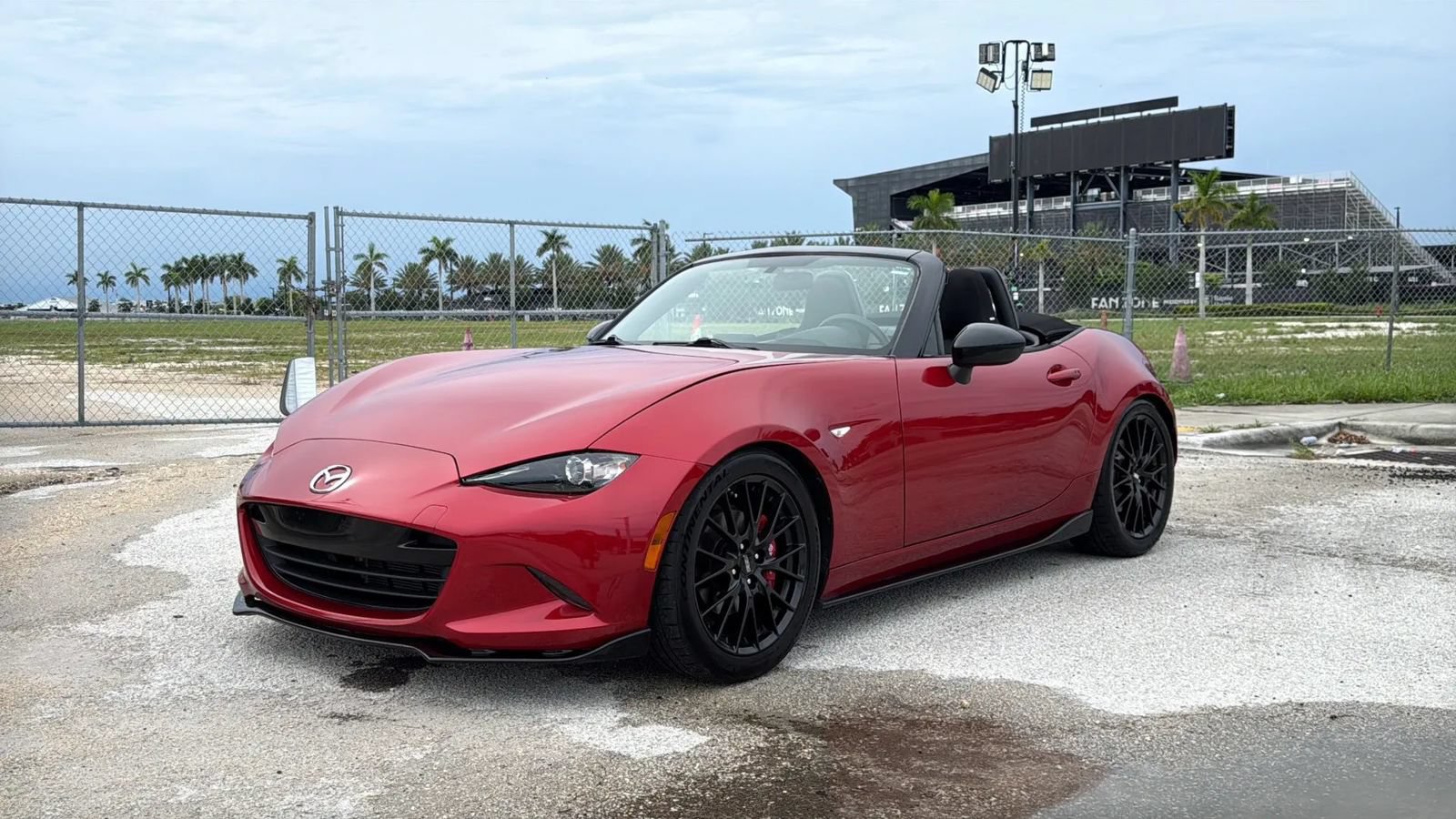 Used 2016 MAZDA MX-5 Miata Club w/ Brembo/BBS Package RWD image 44