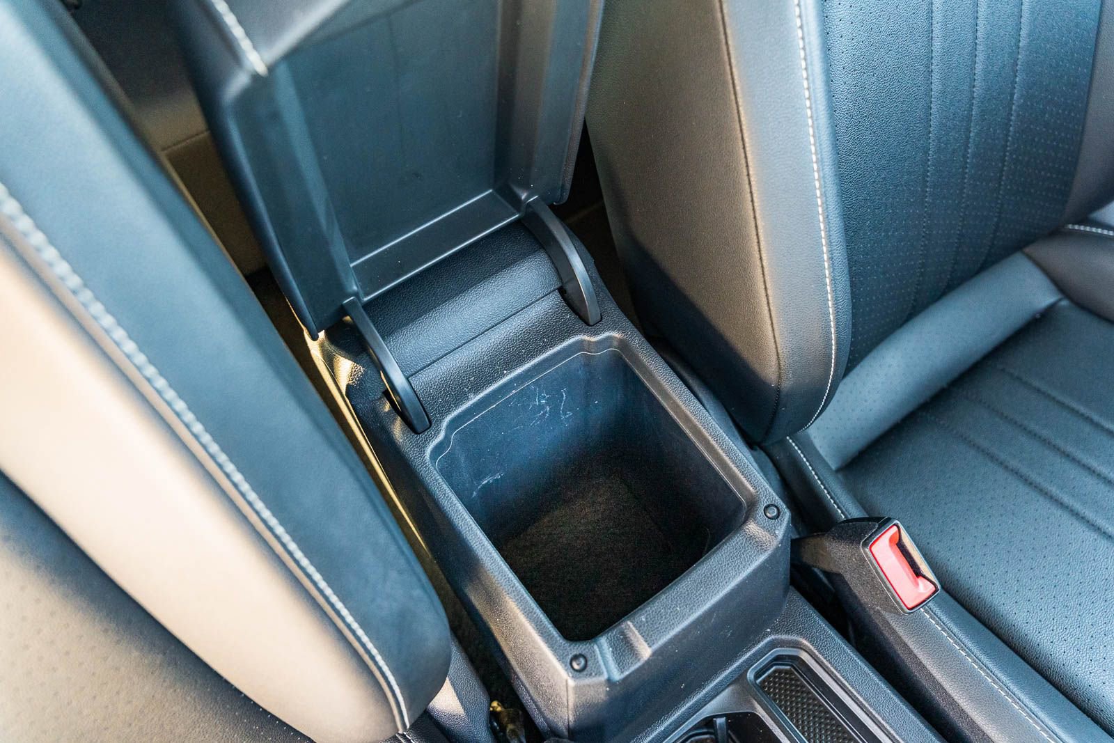 Used 2023 Volkswagen Tiguan SE image 12