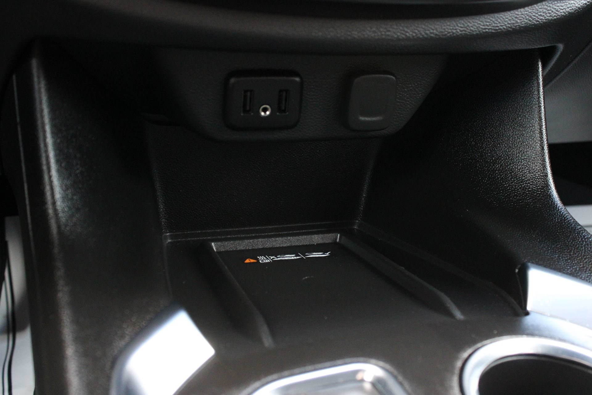 Used 2023 Chevrolet Traverse LT FWD image 41