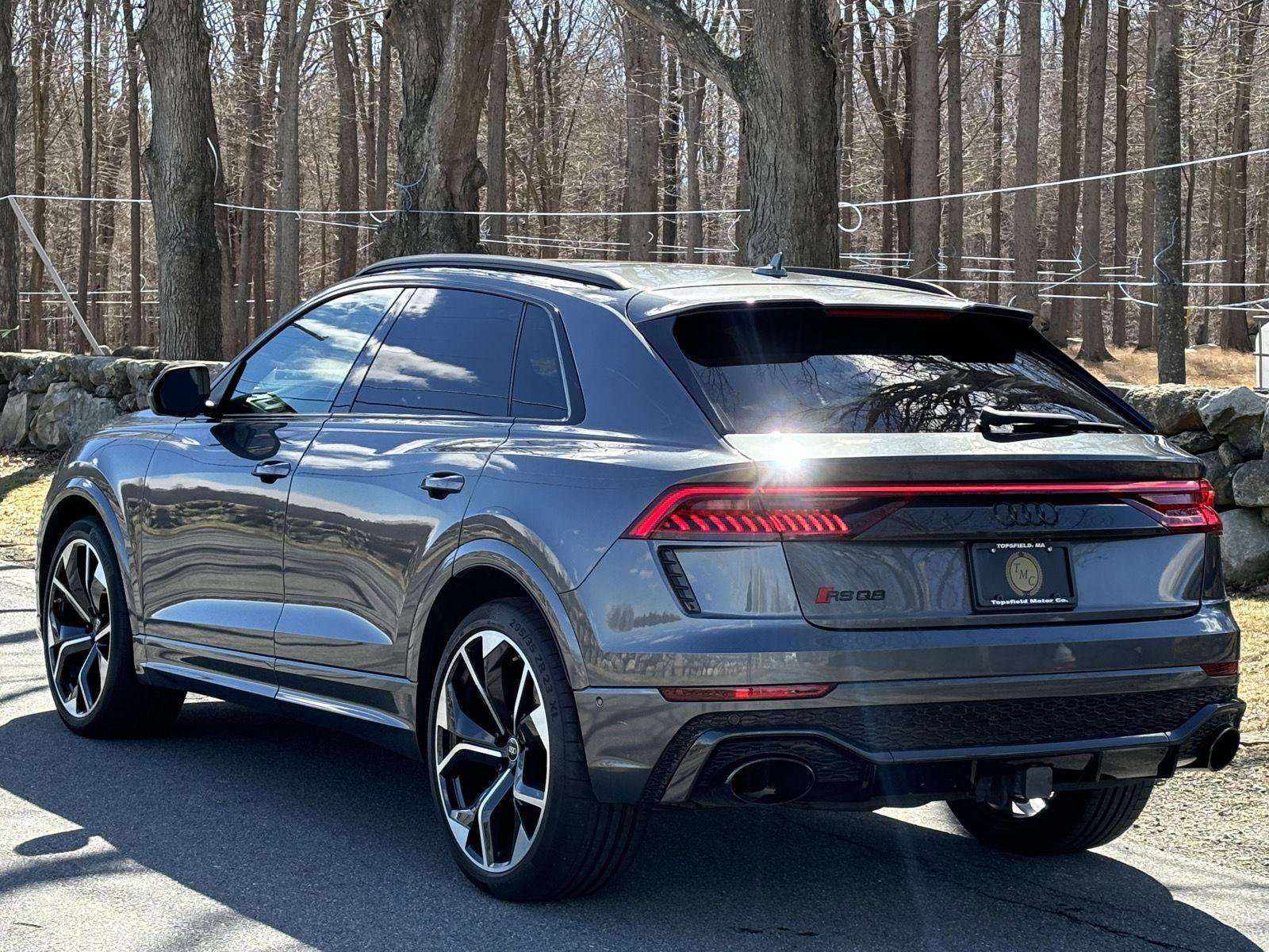 Used 2021 Audi RS Q8 w/ Carbon Optic Package image 16