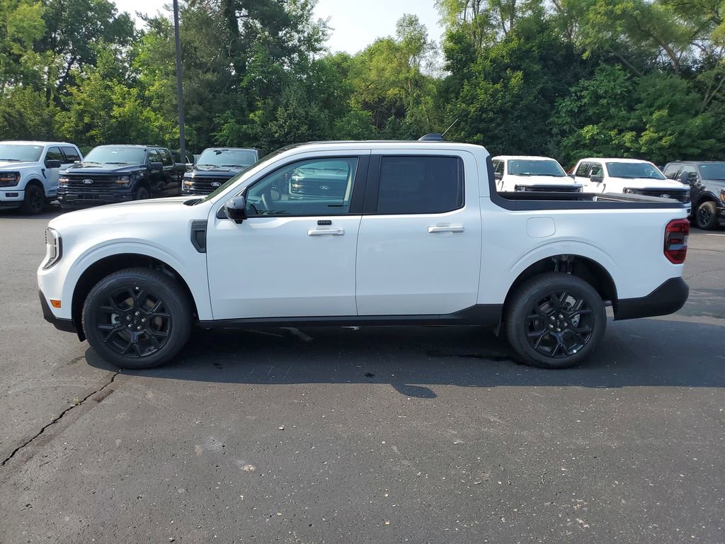 New 2025 Ford Maverick Lariat w/ Black Appearance Package image 38