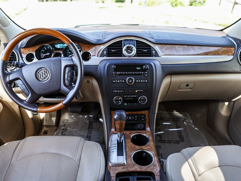 Used 2011 Buick Enclave CXL FWD image 17