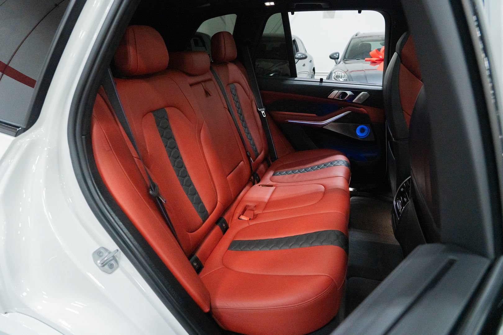 Used 2021 BMW X5 M w/ Competition Package AWD/4WD image 28
