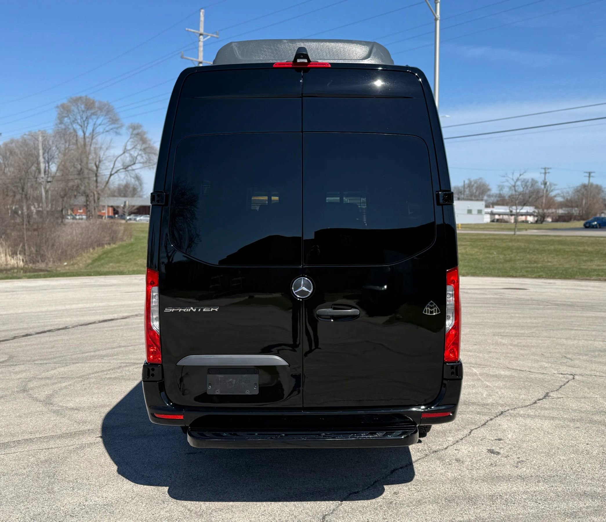 Used 2019 Mercedes-Benz Sprinter 2500 w/ Acoustic Package image 6