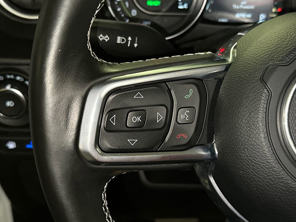 Used 2022 Jeep Wrangler Unlimited Sahara w/ Cold Weather Group AWD/4WD image 20