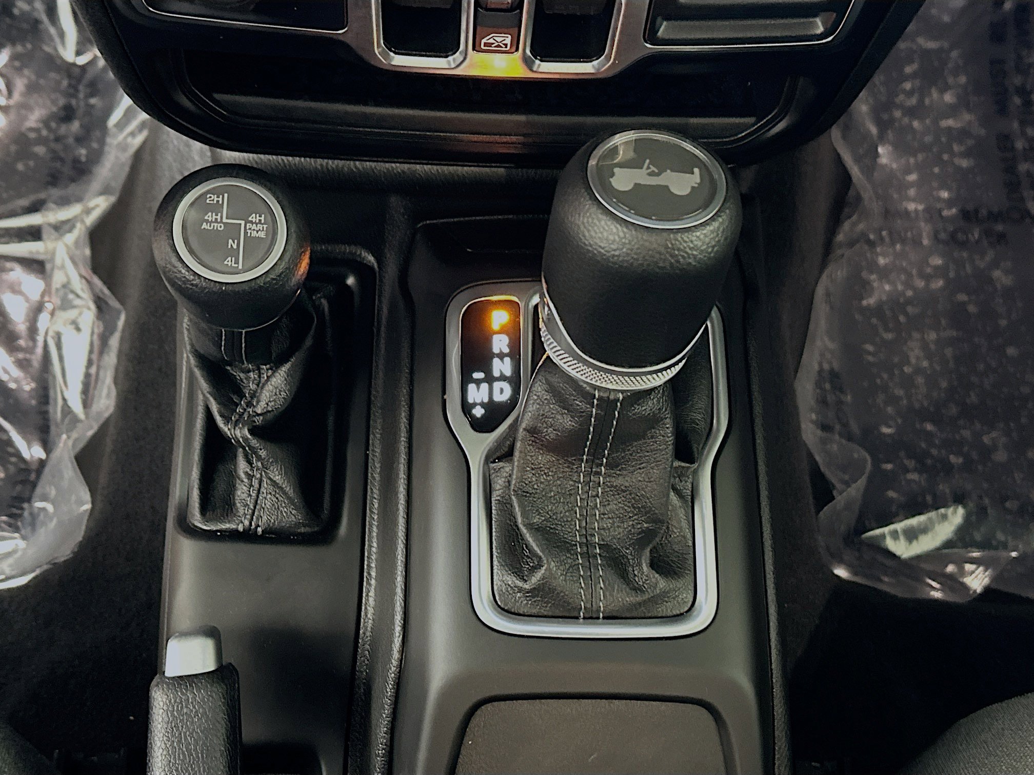 Used 2025 Jeep Wrangler Sahara image 20