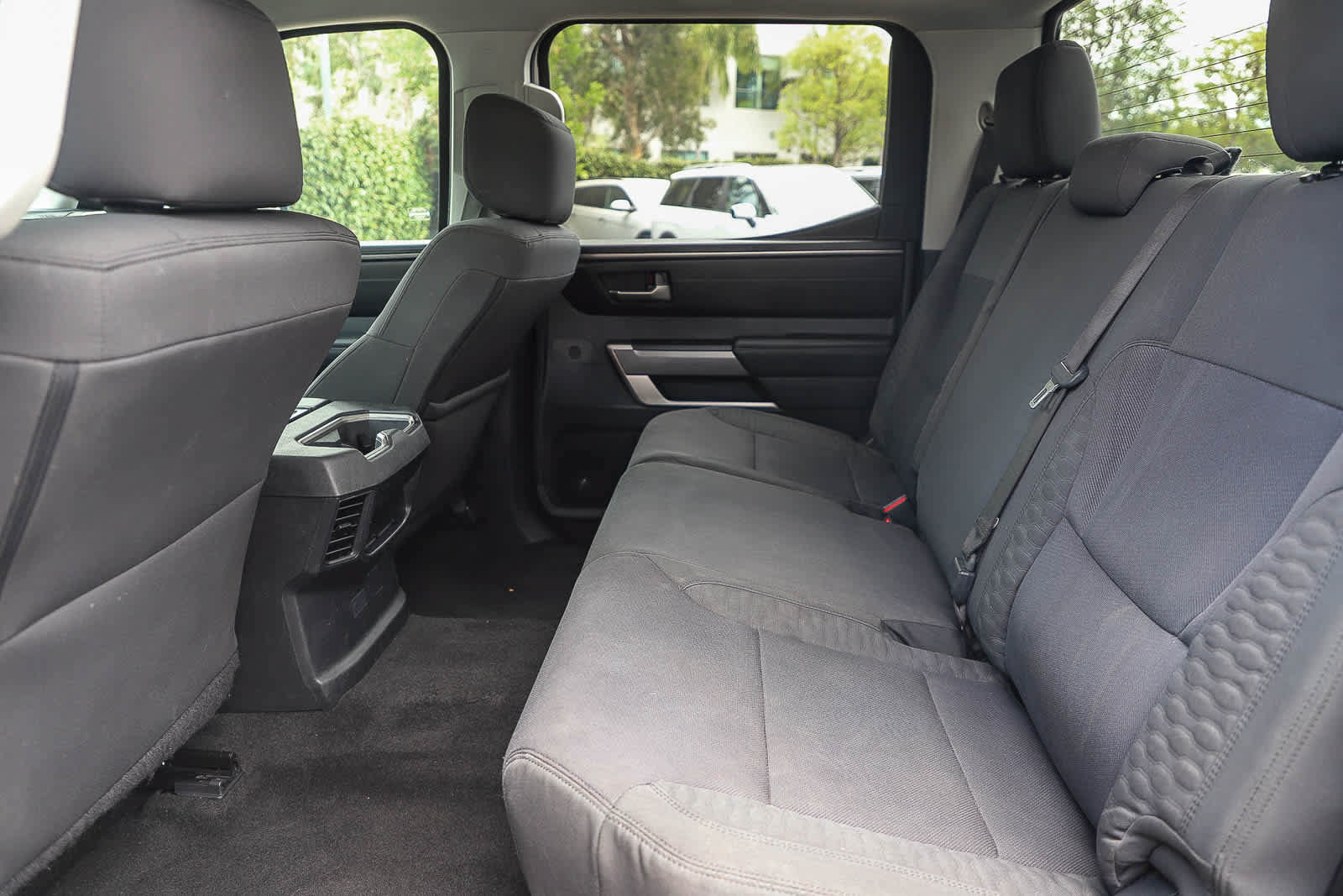 Used 2022 Toyota Tundra SR5 w/ TRD Off-Road Package AWD/4WD image 20