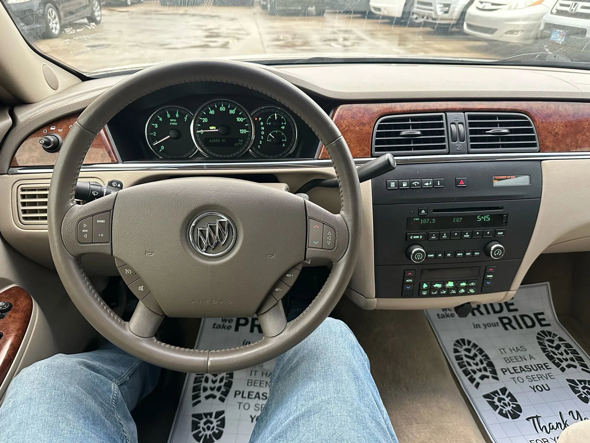 Used 2005 Buick LaCrosse CX w/ Silver Convenience Package image 3