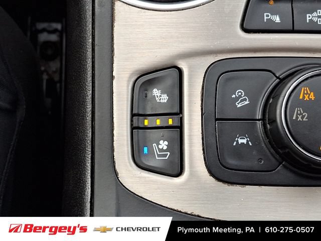 Used 2019 GMC Terrain Denali w/ Advanced Safety Package AWD/4WD image 29