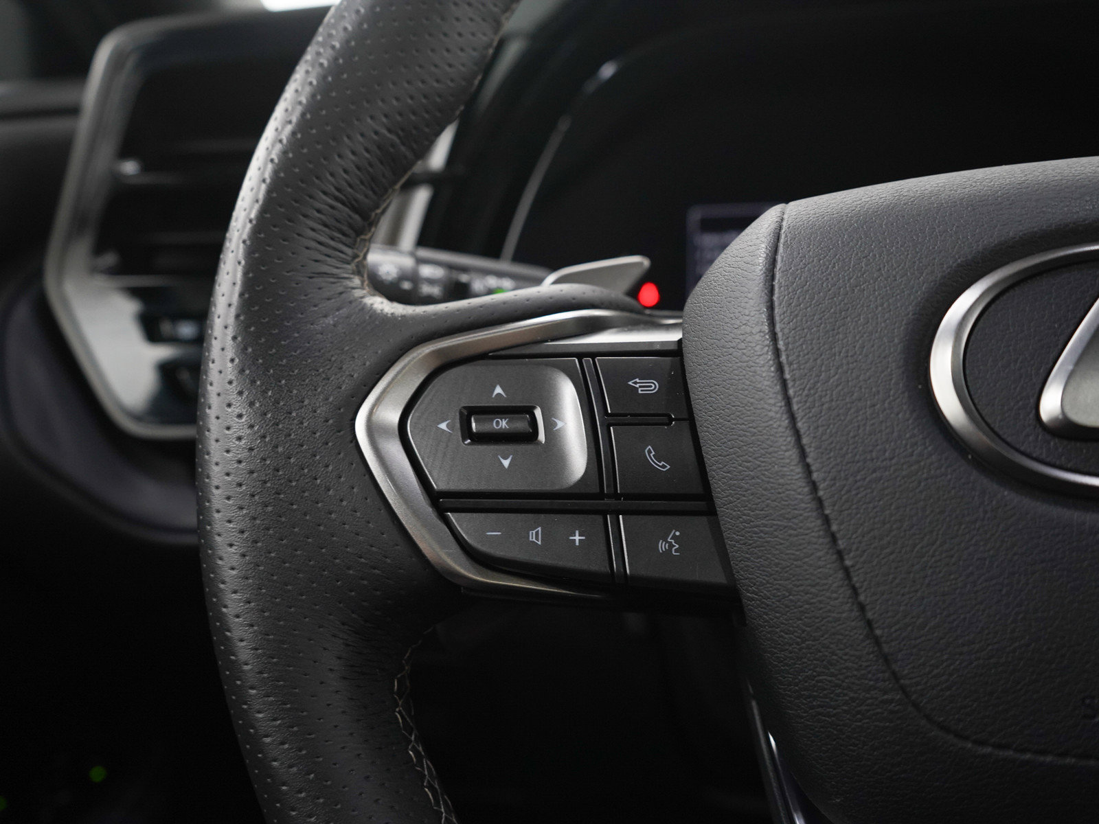 Used 2024 Lexus TX 350 AWD image 27