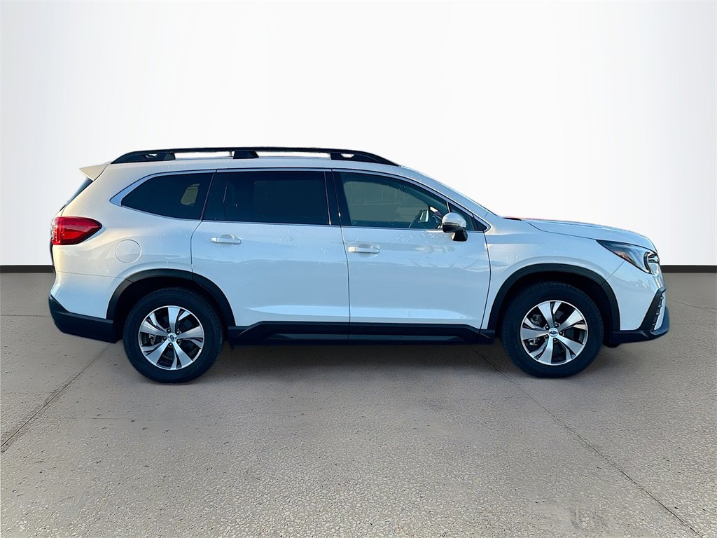 Used 2023 Subaru Ascent Premium w/ Convenience Package image 8