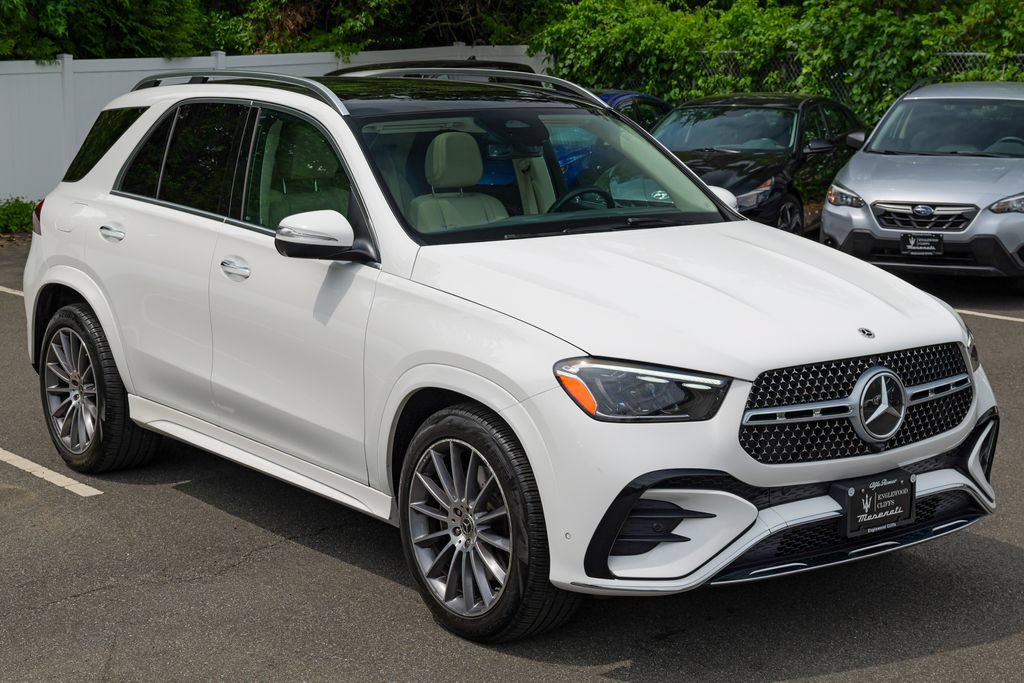 Used 2025 Mercedes-Benz GLE 450e 4MATIC image 10