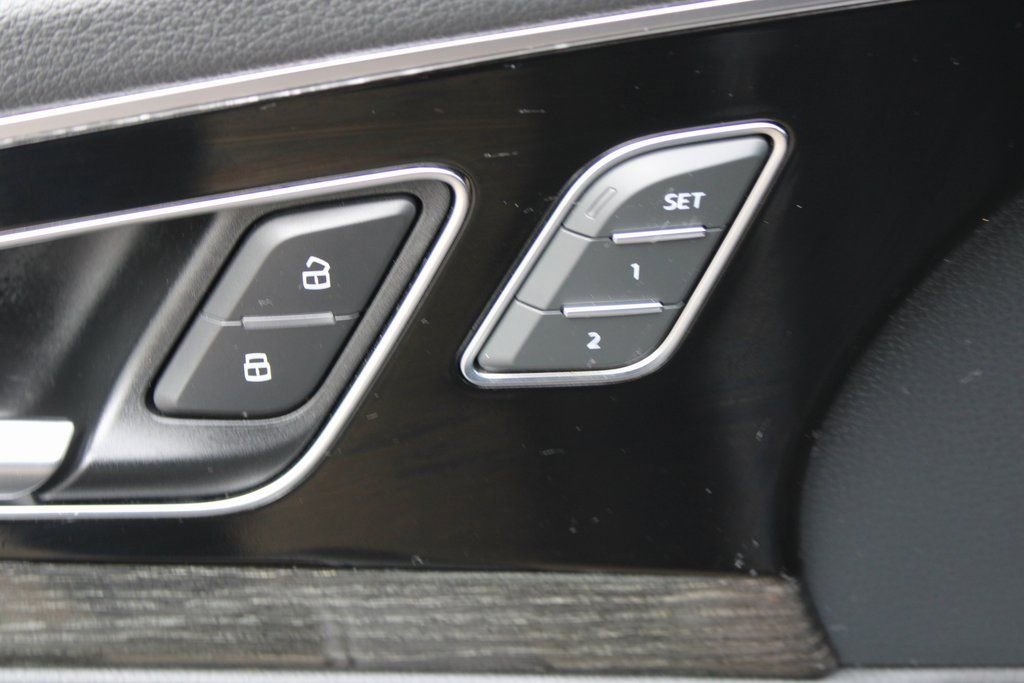 Used 2019 Audi Q7 3.0T Premium Plus w/ Premium Plus Package image 10