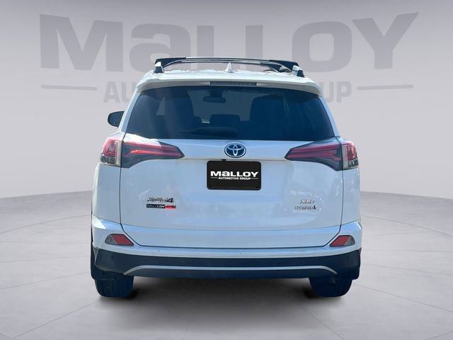 Used 2018 Toyota RAV4 XLE w/ Convenience Package AWD/4WD image 4