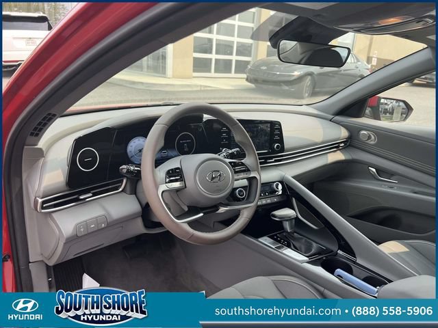 Certified 2022 Hyundai Elantra SEL w/ Convenience Package FWD image 19