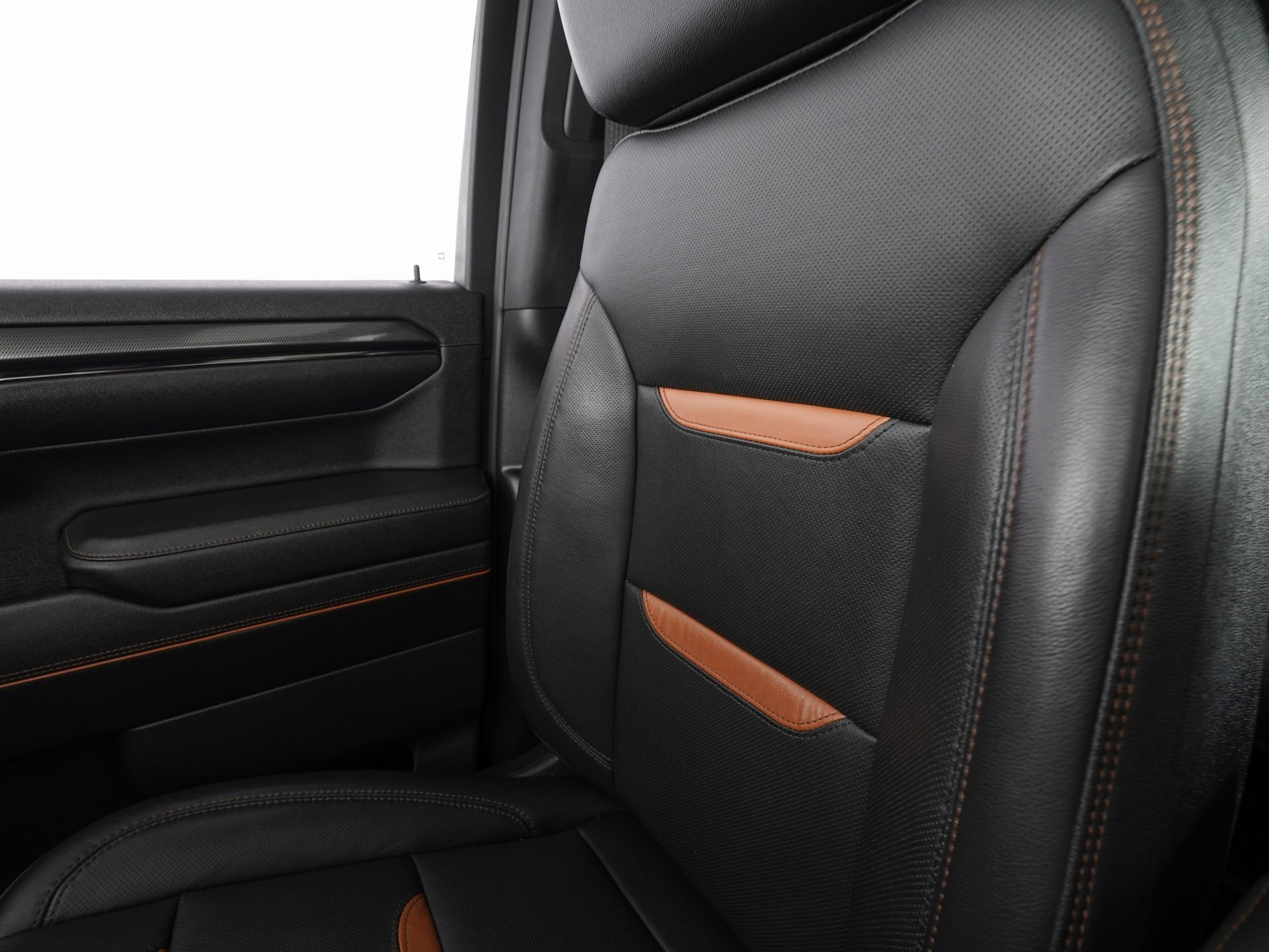 Used 2023 GMC Sierra 1500 AT4 w/ AT4 Premium Package image 27