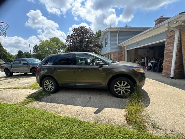 Used 2011 Ford Edge Limited w/ 301A Rapid Spec Order Code FWD image 5