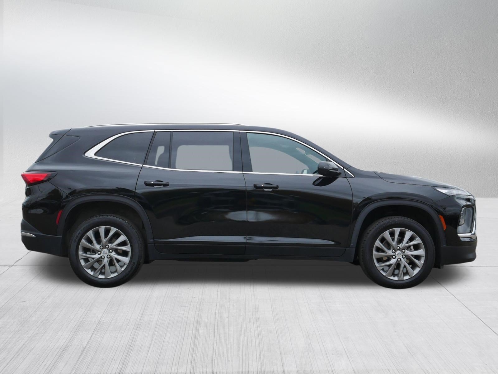 Used 2026 Buick Enclave Preferred AWD/4WD image 8