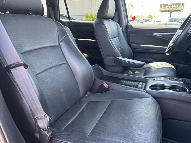 Used 2022 Honda Passport EX-L image 10