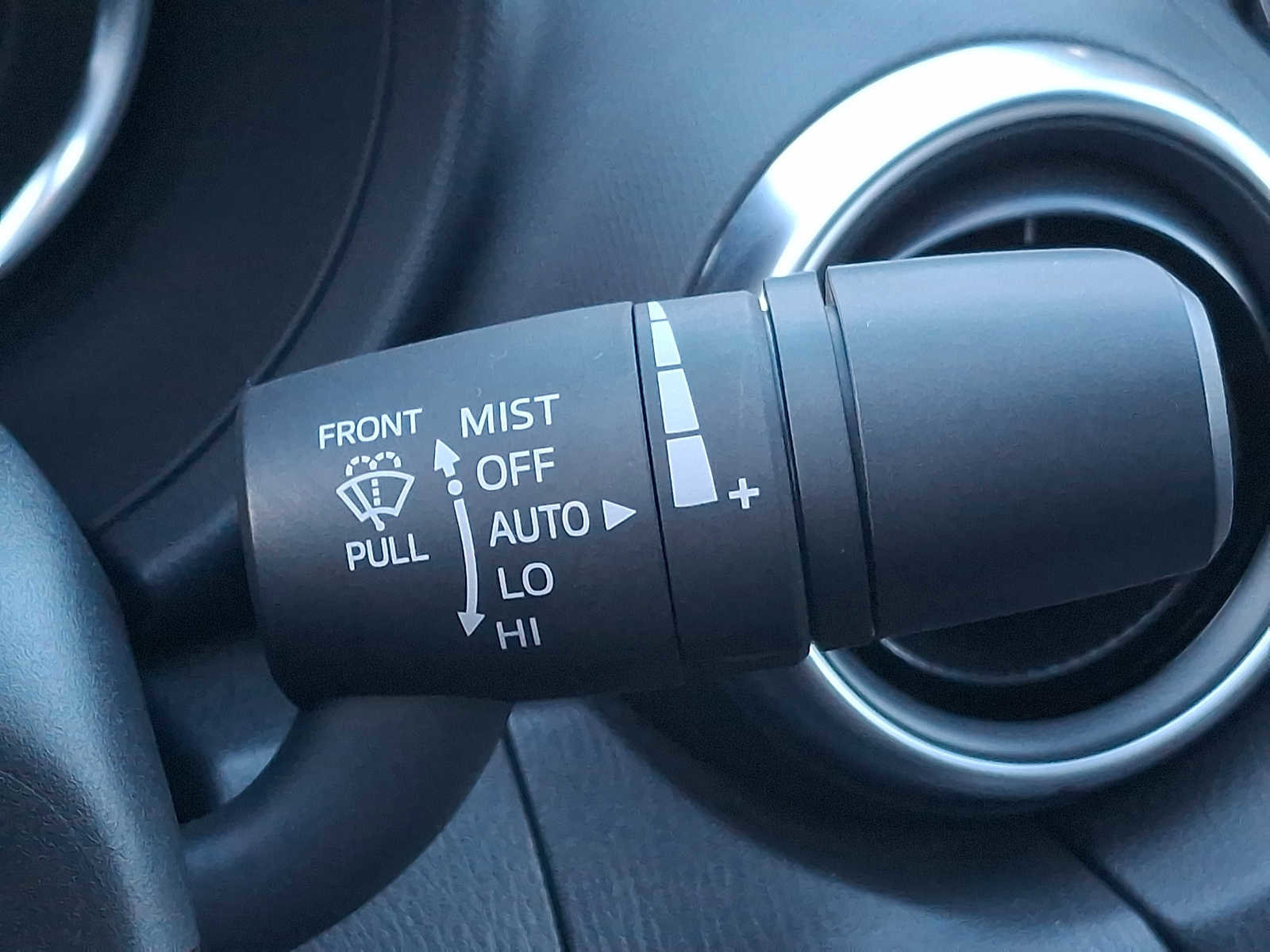 Used 2022 MAZDA MX-5 Miata RF Grand Touring image 17