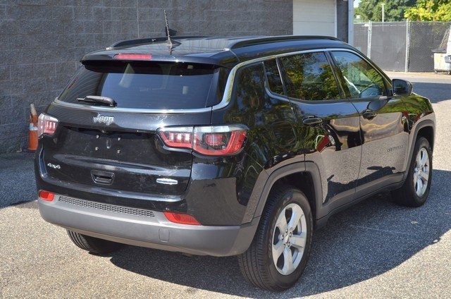 Used 2020 Jeep Compass Latitude w/ Cold Weather Group image 8