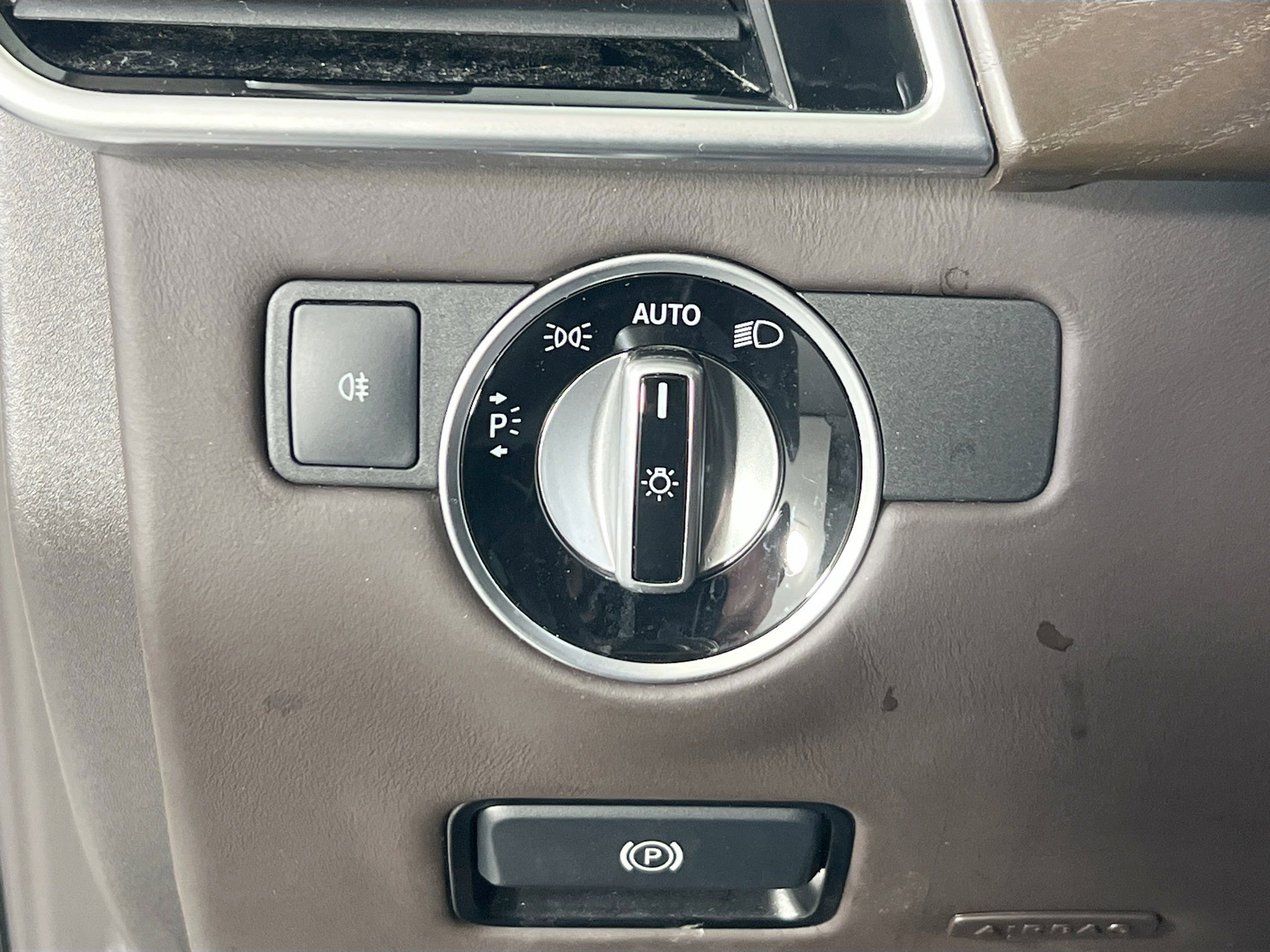 Used 2019 Mercedes-Benz GLS 550 4MATIC image 10