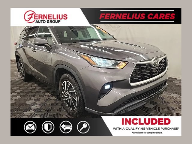 Used 2022 Toyota Highlander XLE