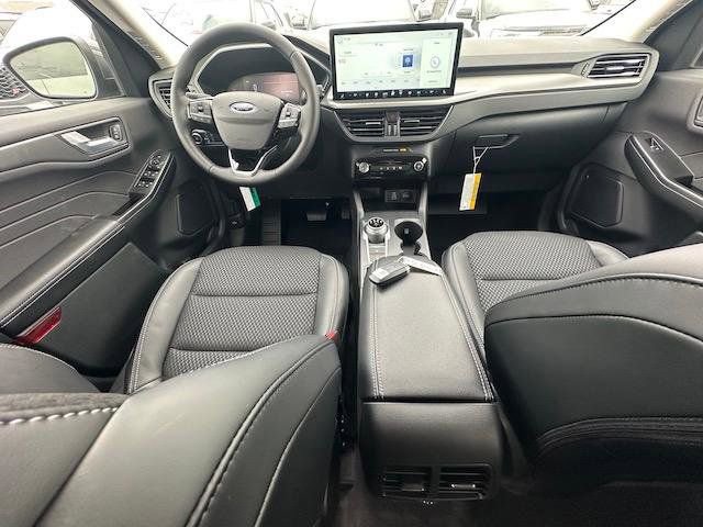 New 2024 Ford Escape SE image 12