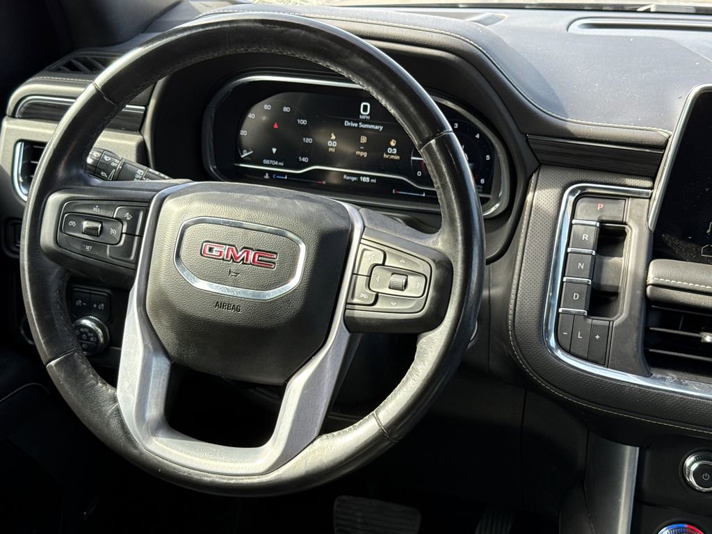 Used 2023 GMC Yukon SLT RWD image 13