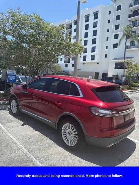 Used 2019 Lincoln Nautilus FWD image 3