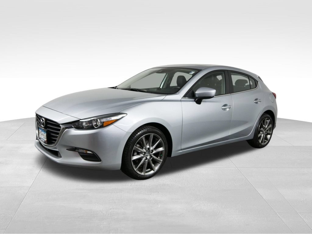 Used 2018 MAZDA MAZDA3 Touring FWD image 5