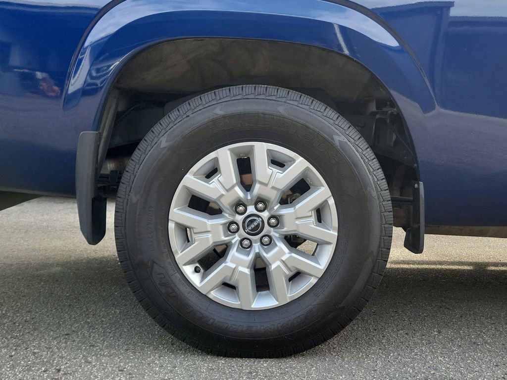 Used 2023 Nissan Frontier SV RWD image 15