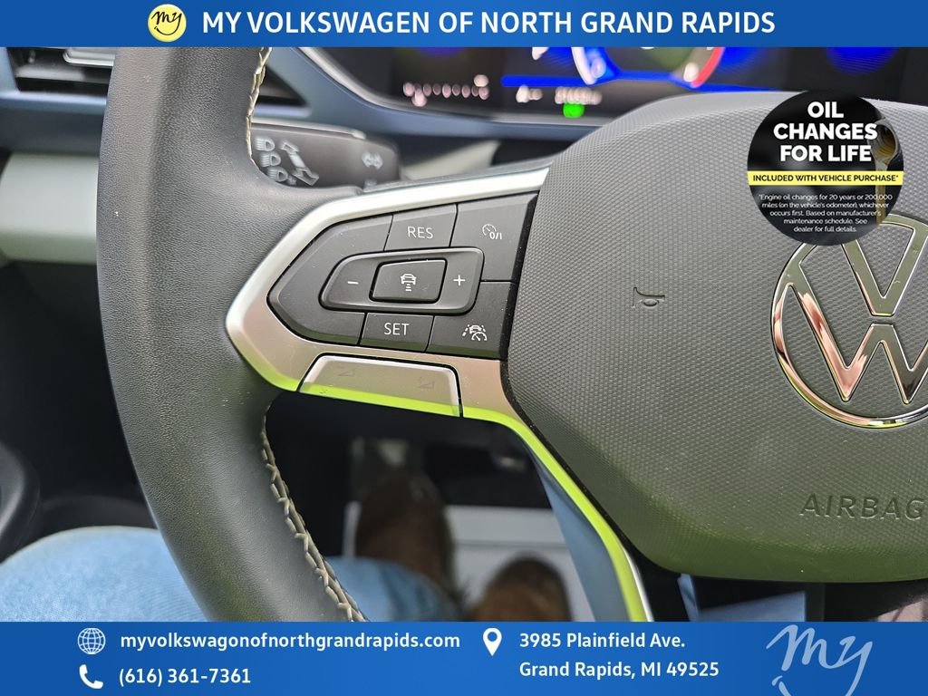Certified 2023 Volkswagen Taos SE image 23