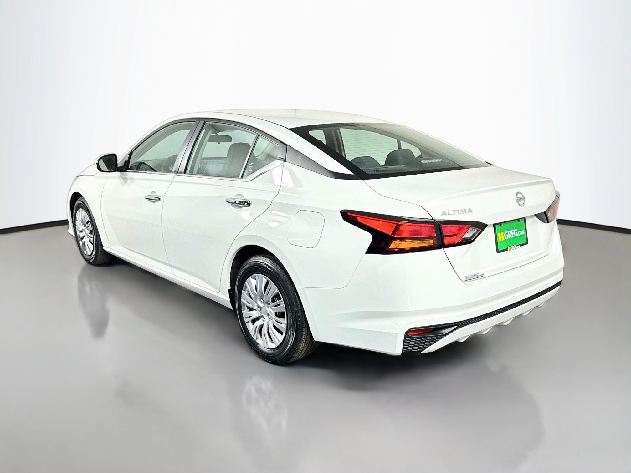 Used 2022 Nissan Altima 2.5 S FWD image 7