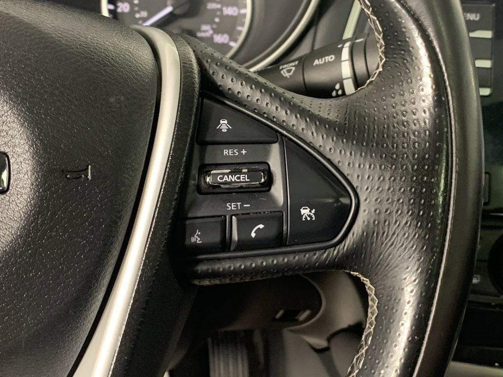 Used 2017 Nissan Maxima Platinum image 19